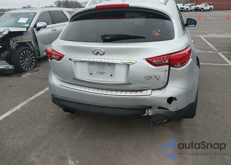 2015 Infiniti Qx70 z USA, uszkodzony, nr VIN JN8CS1MUXFM380478